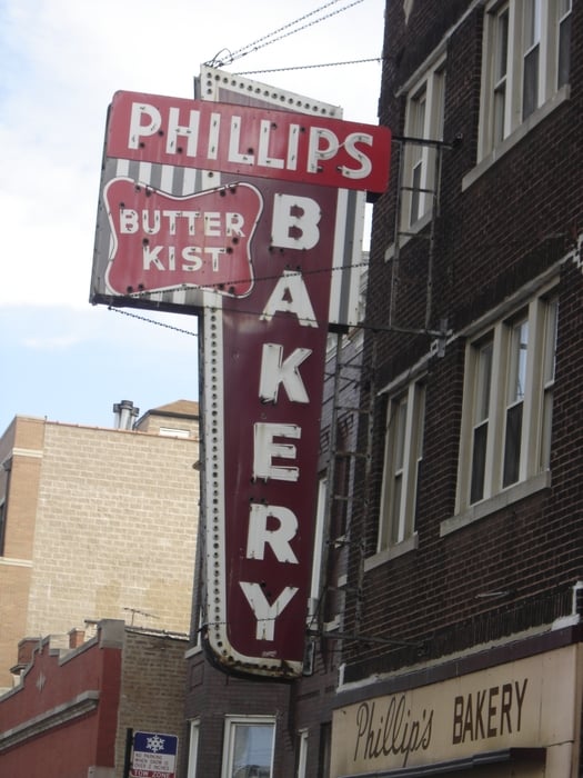 PHILLIPS BUTTER KIST BAKERY CHICAGO