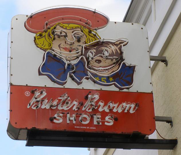 BUSTER BROWN SHOES