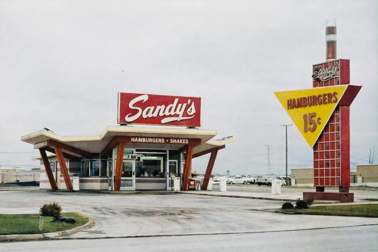SANDY'S