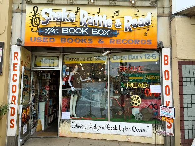 Shake Rattle & Read (The Book Box) / 4812 N. Broadway St. Chicago, IL . (1966-2016)   