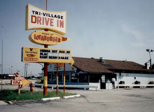 TRI-VILLAGE DRIVE IN