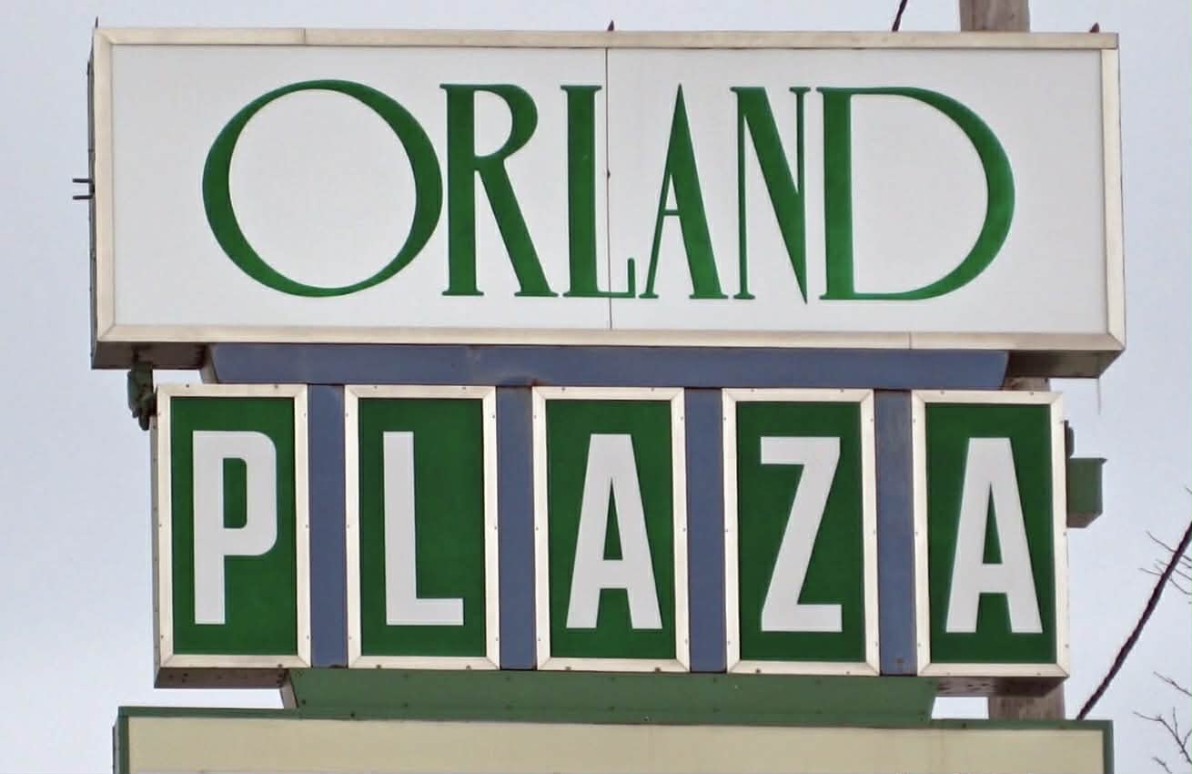 ORLAND PLAZA
