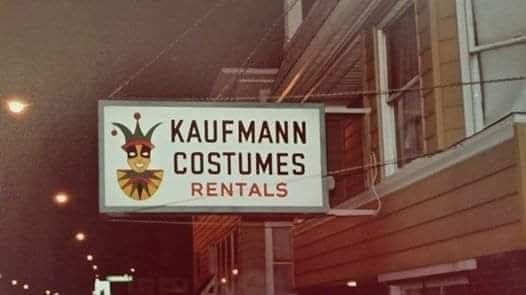 Kaufman Costumes / 5117 N. Western Ave. Chicago, IL. (1941-199?)