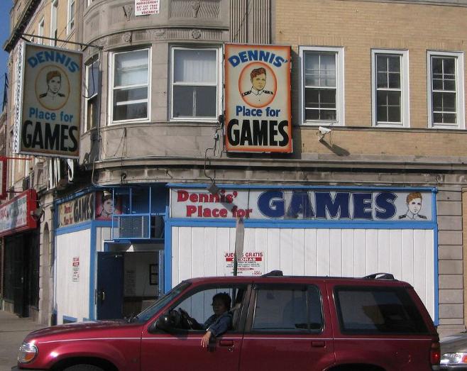 dennis' place for games chicago