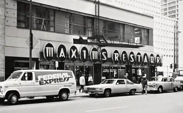 MAXIMS RESTAURANT 