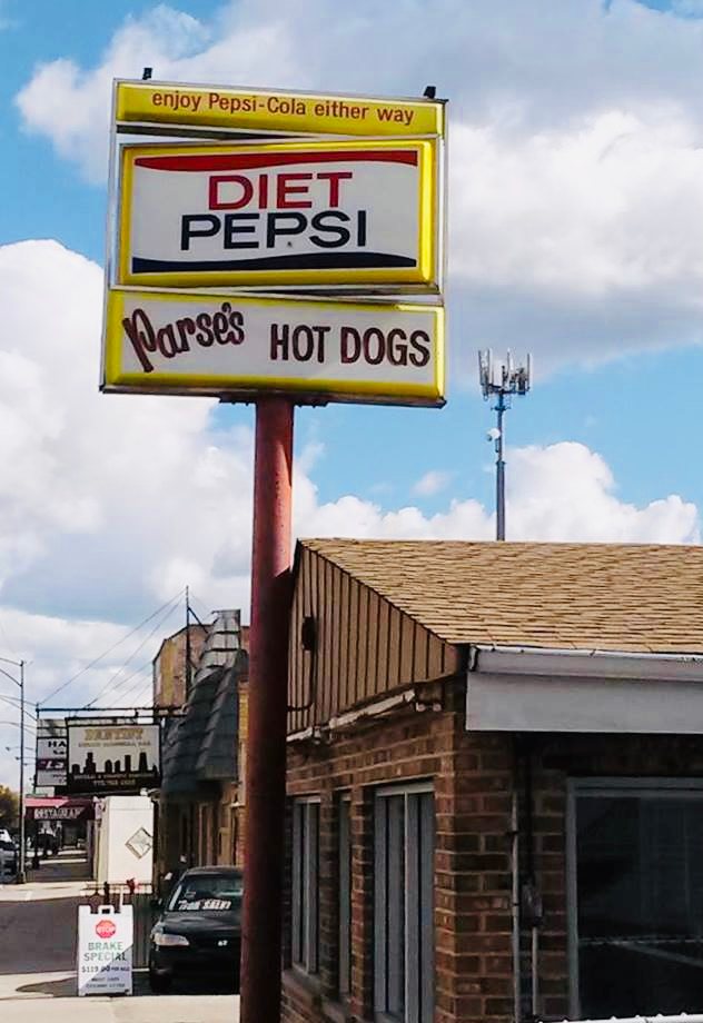Parse's Hot Dogs / 7049 W. Higgins Ave. Norwood Park, IL.  